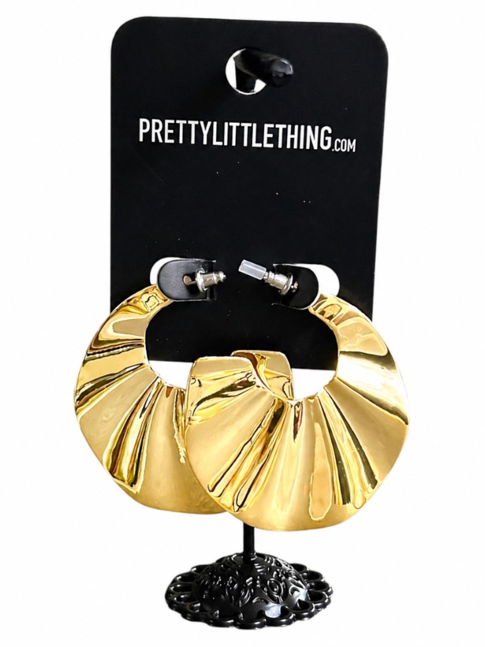 PrettyLittleThing Gold Crinkle Hoop Earrings
Statement Chunky Textured Hoops NWT - Picture 2 of 3